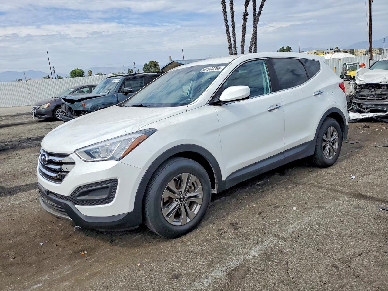 5XYZT3LB2GG379679 · 2016 HYUNDAI SANTA FE SPORT