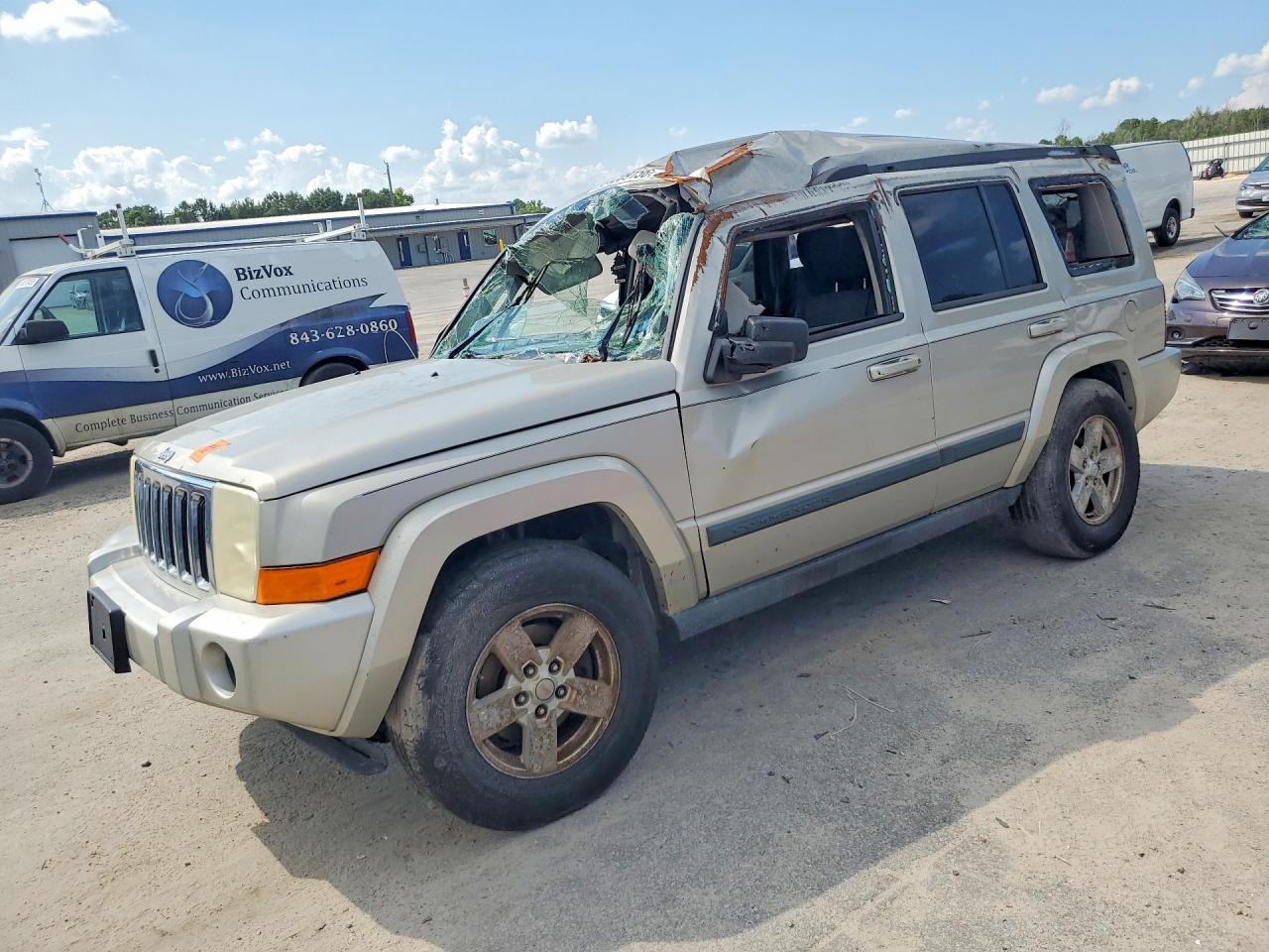 1J8HH48K08C133286 · 2008 JEEP COMMANDER