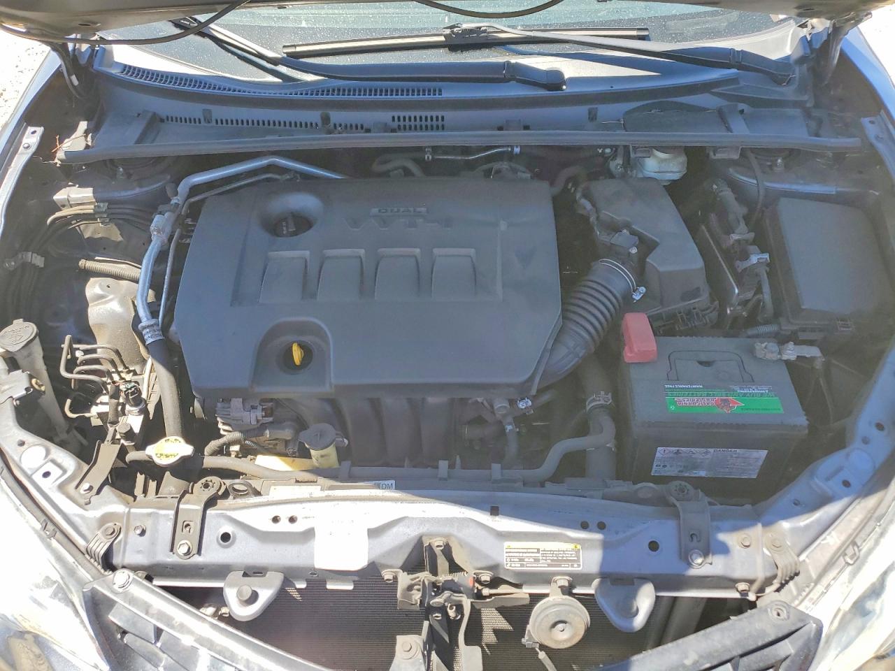 2T1BURHE8FC411050 · 2015 TOYOTA COROLLA · 11/12