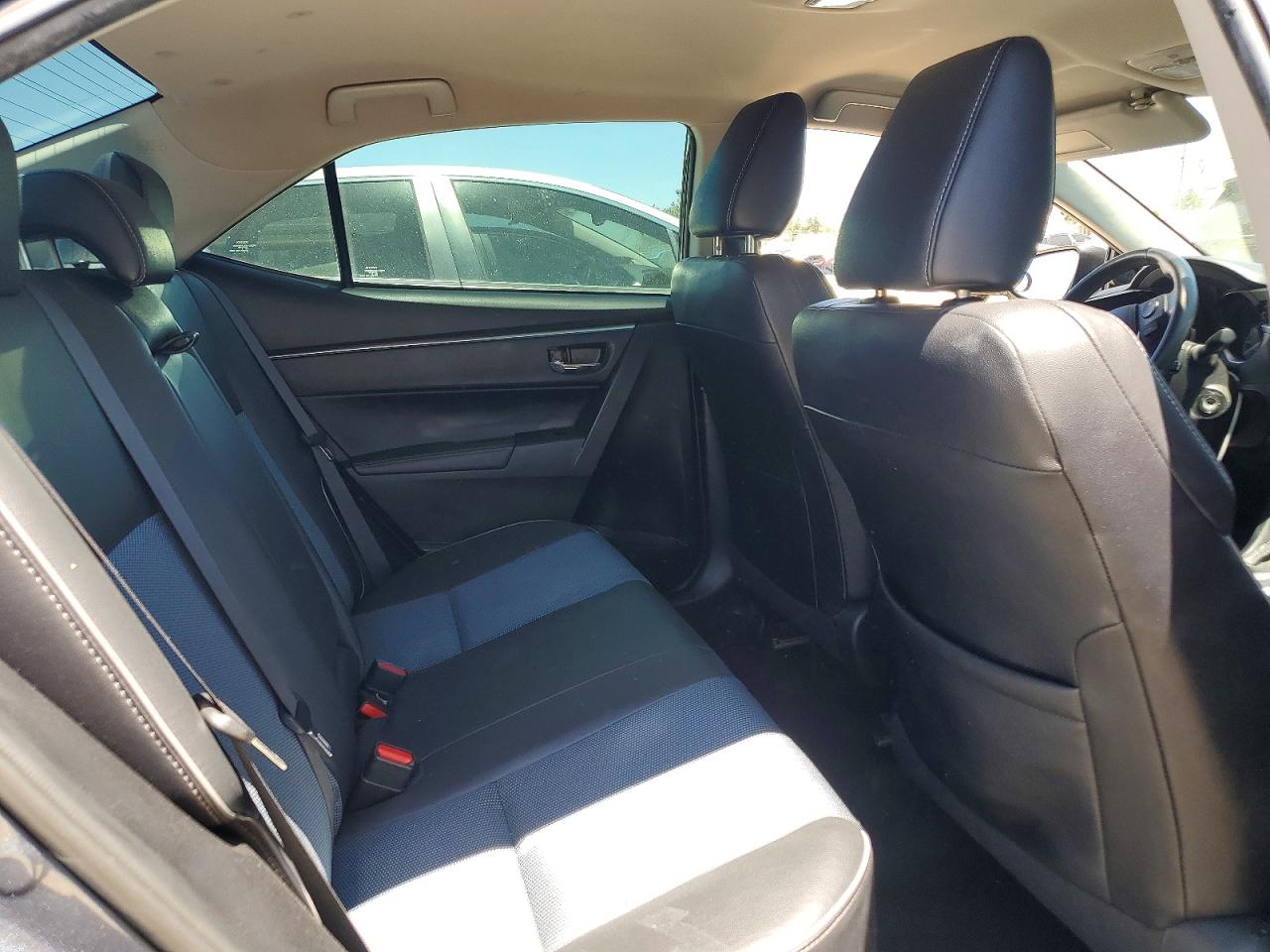 2T1BURHE8FC411050 · 2015 TOYOTA COROLLA · 10/12