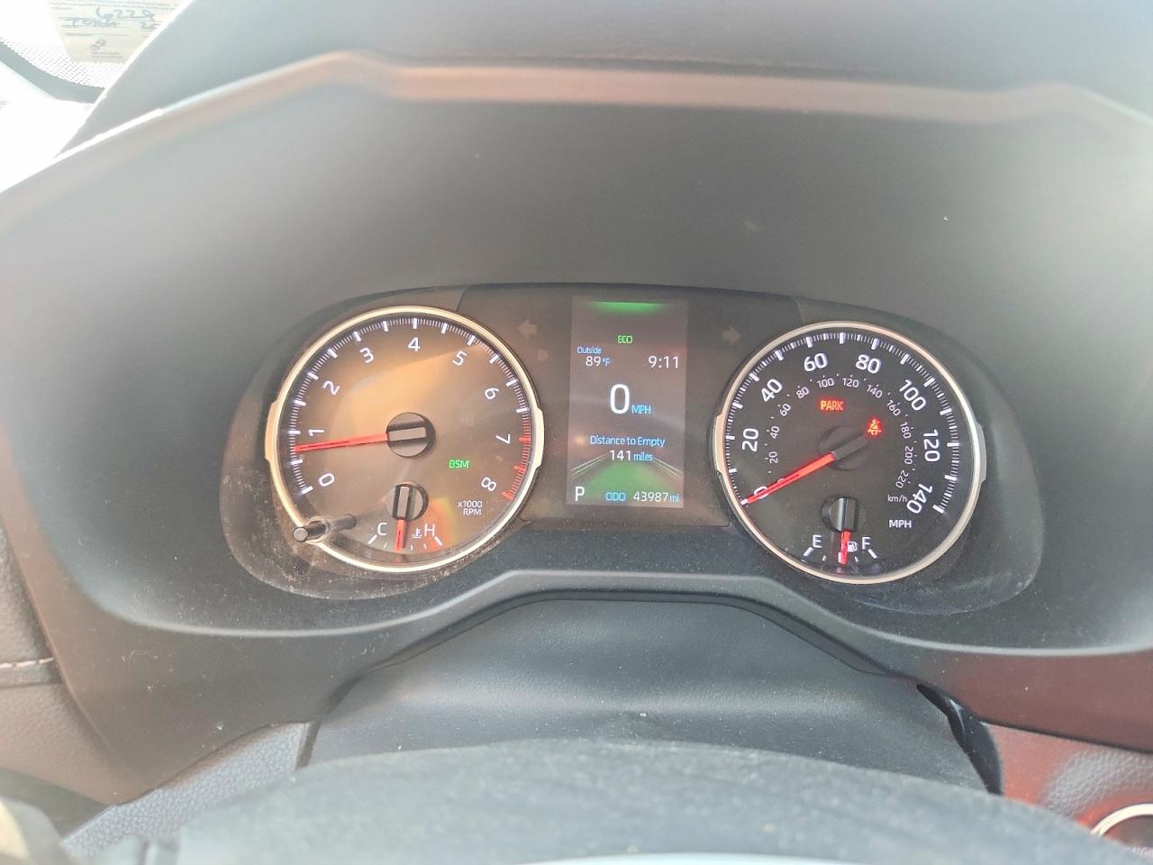 2T3P1RFV7MC166229 · 2021 TOYOTA RAV4 · 9/13