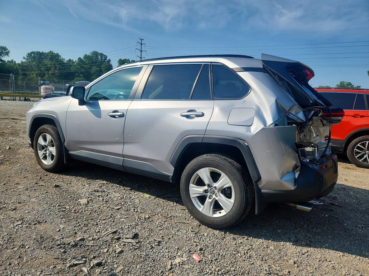 2T3P1RFV7MC166229 · 2021 TOYOTA RAV4 · 2/13