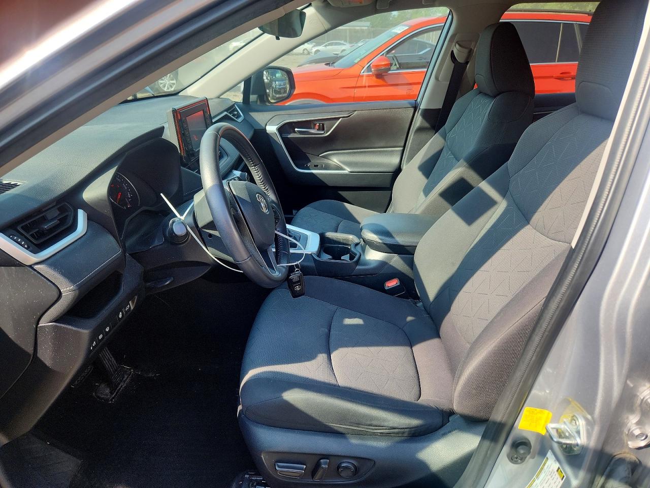 2T3P1RFV7MC166229 · 2021 TOYOTA RAV4 · 7/13