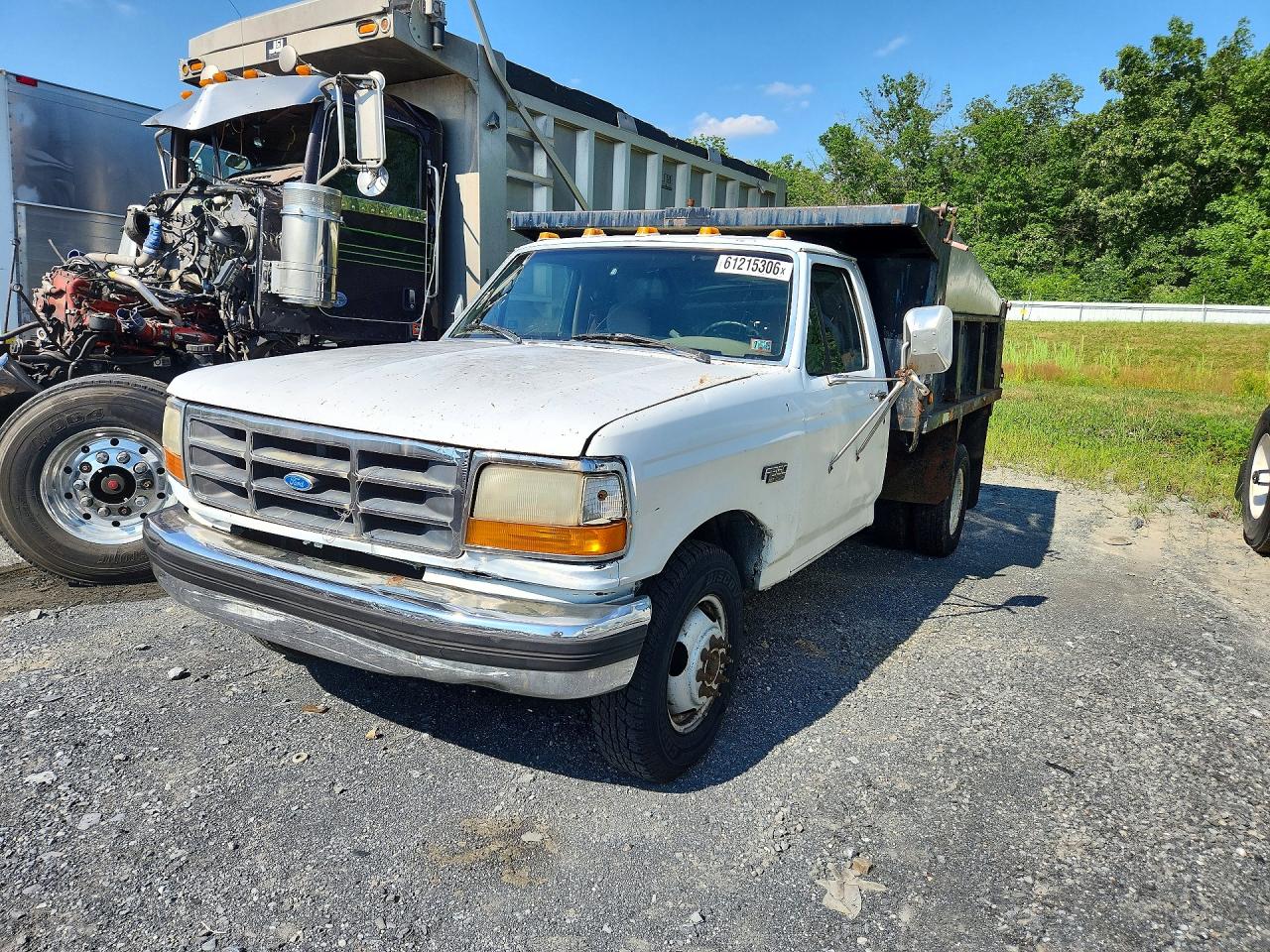 1FDJF37G4SEA06893 · 1995 FORD F350