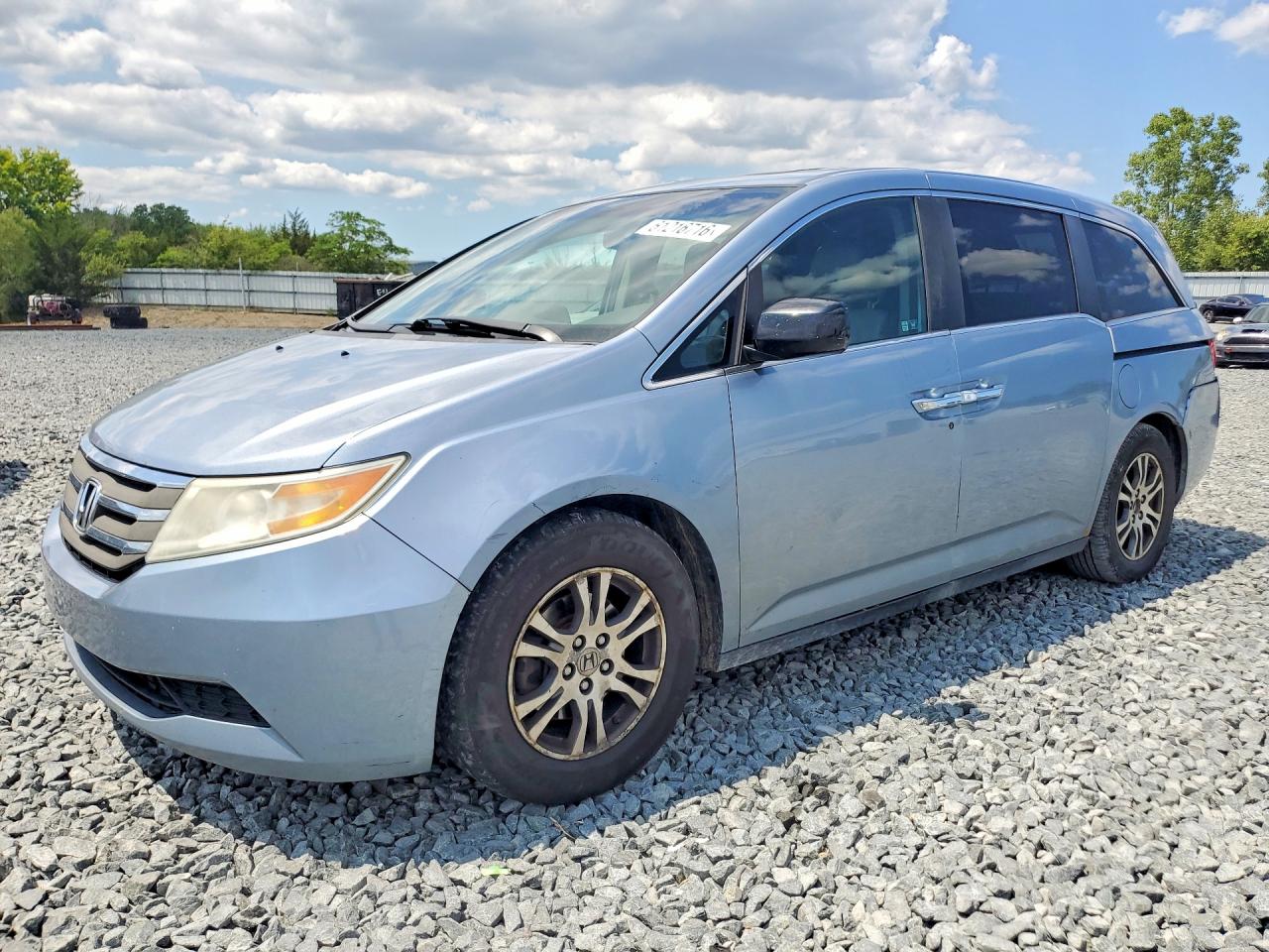 5FNRL5H6XBB060828 · 2011 HONDA ODYSSEY