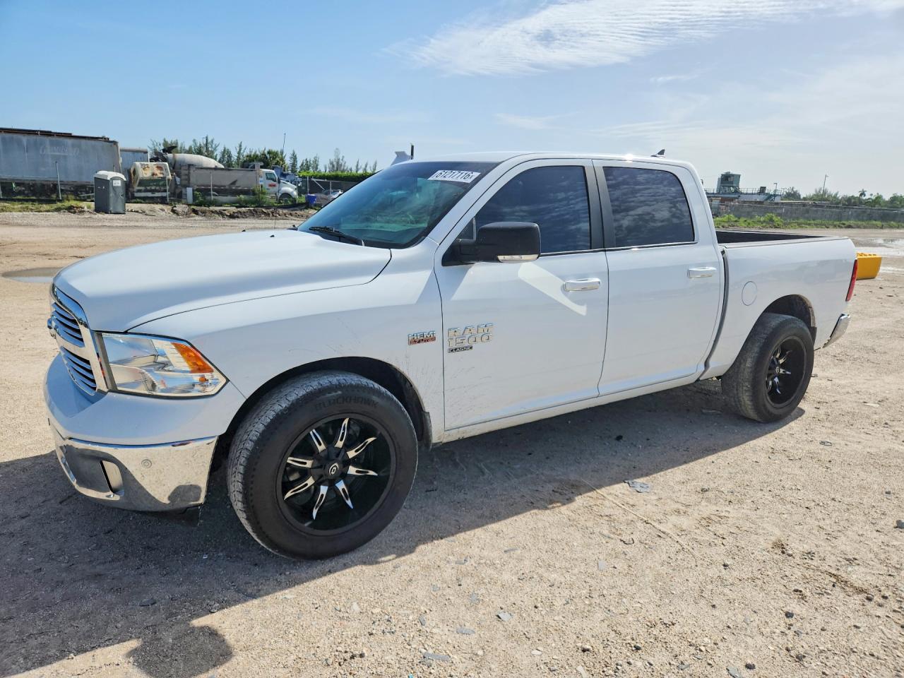 1C6RR6LT7KS554785 · 2019 RAM 1500 CLASSIC