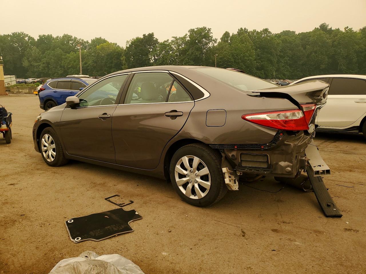 4T4BF1FK8FR467143 · 2015 TOYOTA CAMRY · 2/12