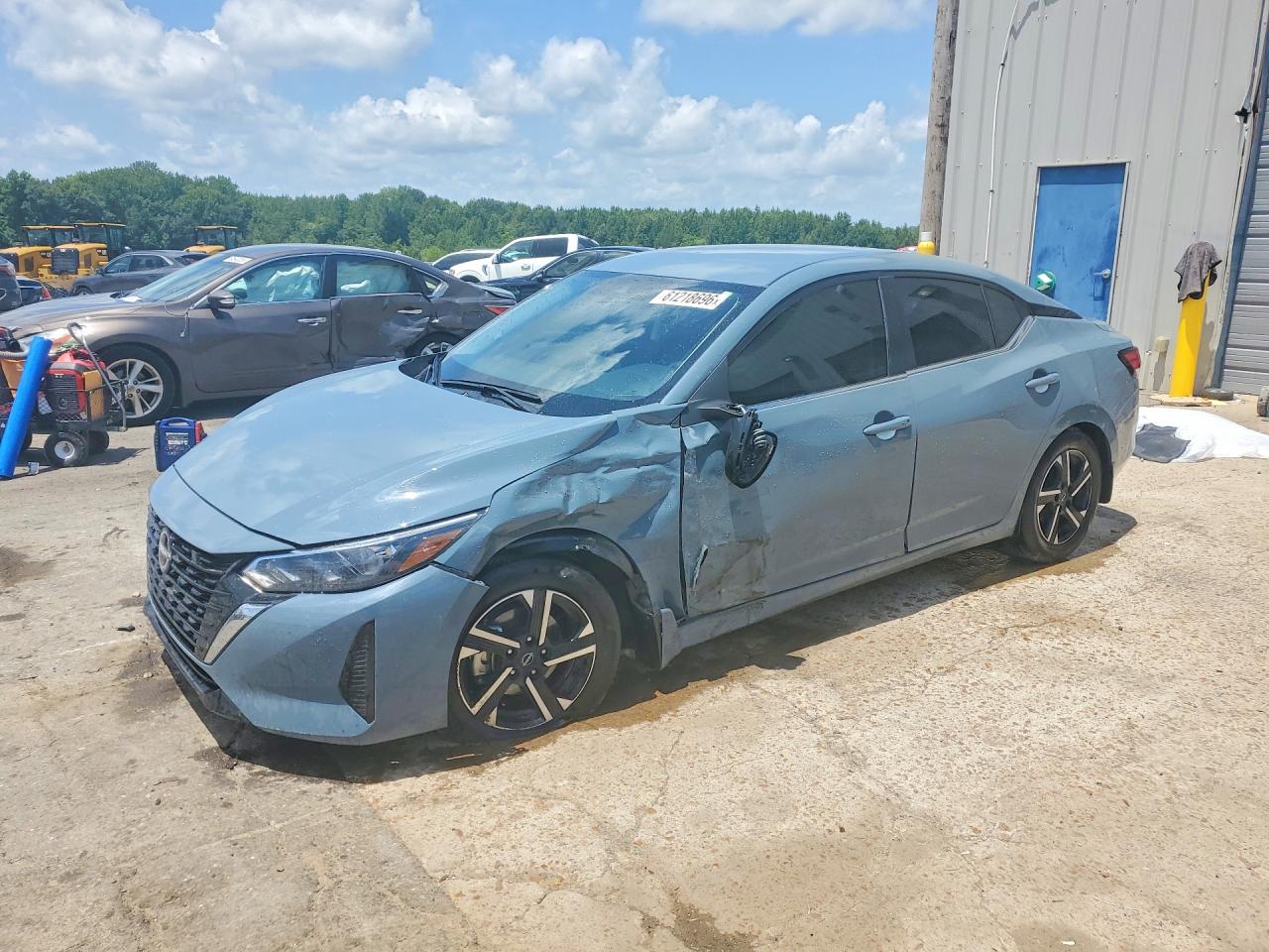 3N1AB8CV3RY286629 · 2024 NISSAN SENTRA