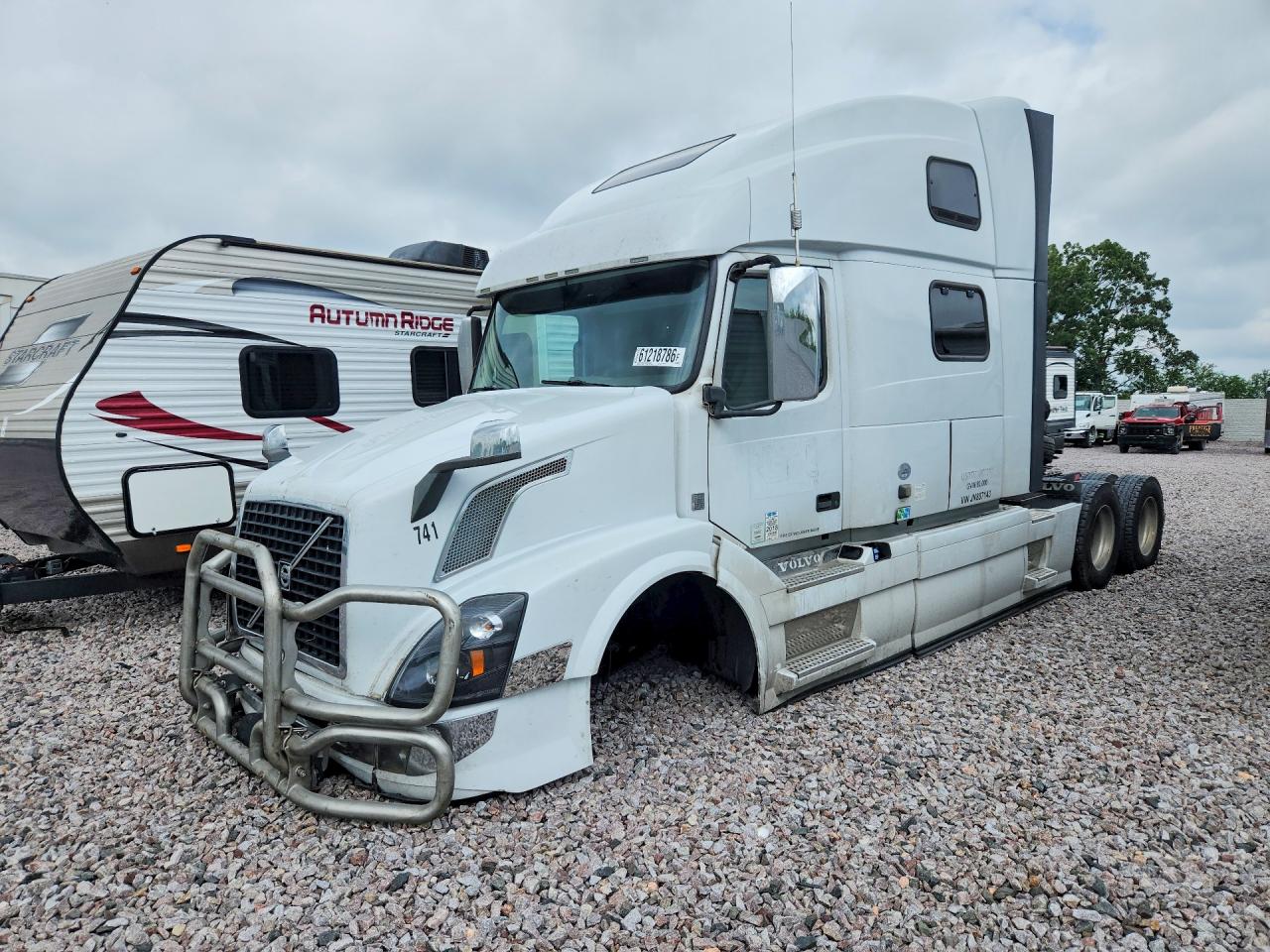 4V4NC9EH4JN887143 · 2018 VOLVO VN