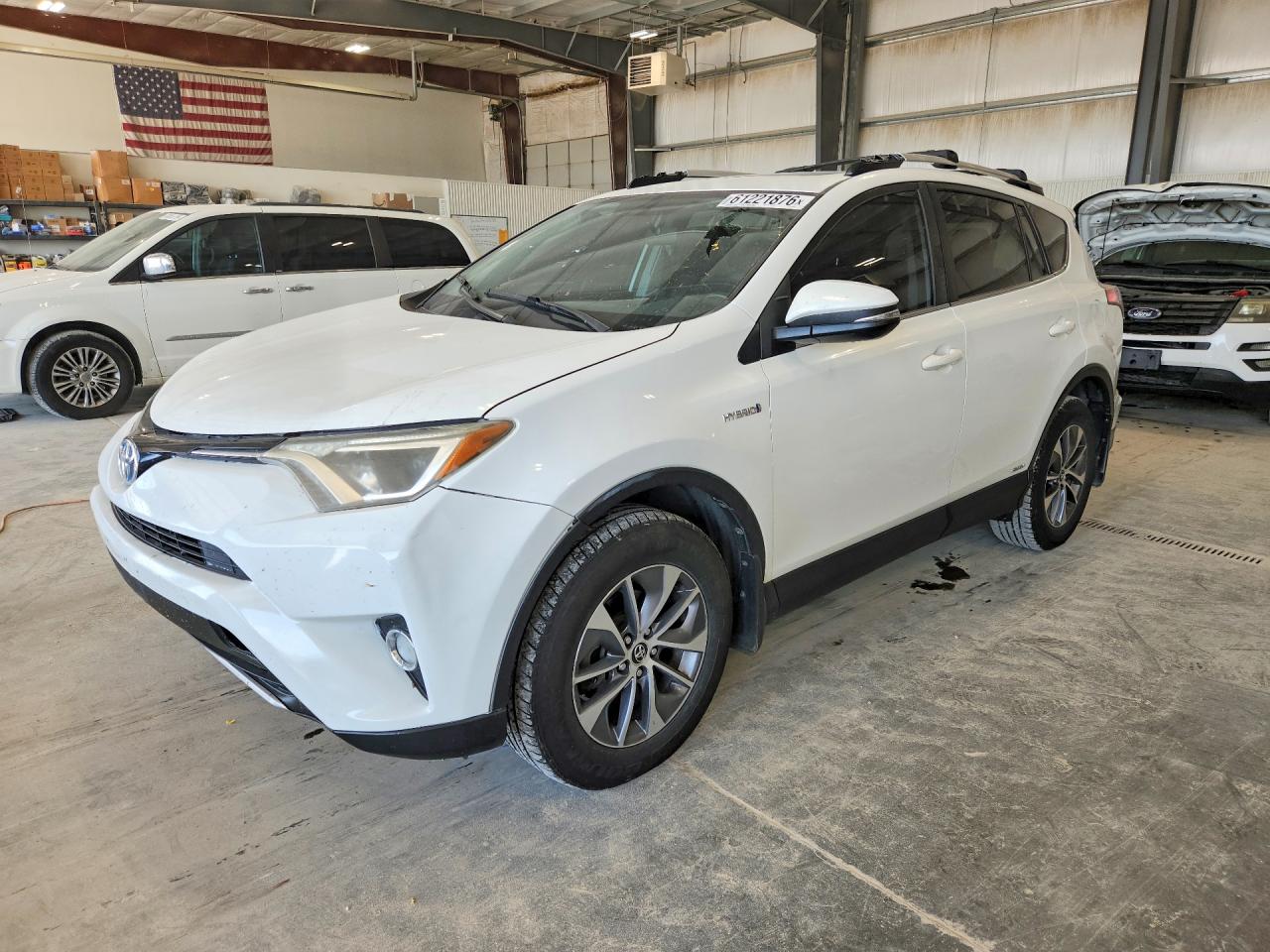 JTMRJREV8GD033585 · 2016 TOYOTA RAV4 HV