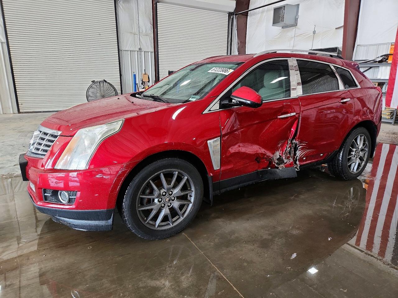 3GYFNFE36FS567052 · 2015 CADILLAC SRX