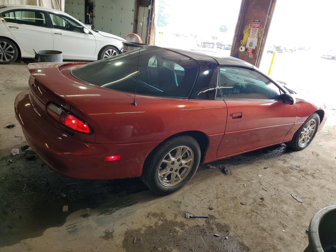 2G1FP22G722158678 · 2002 CHEVROLET CAMARO · 3/12