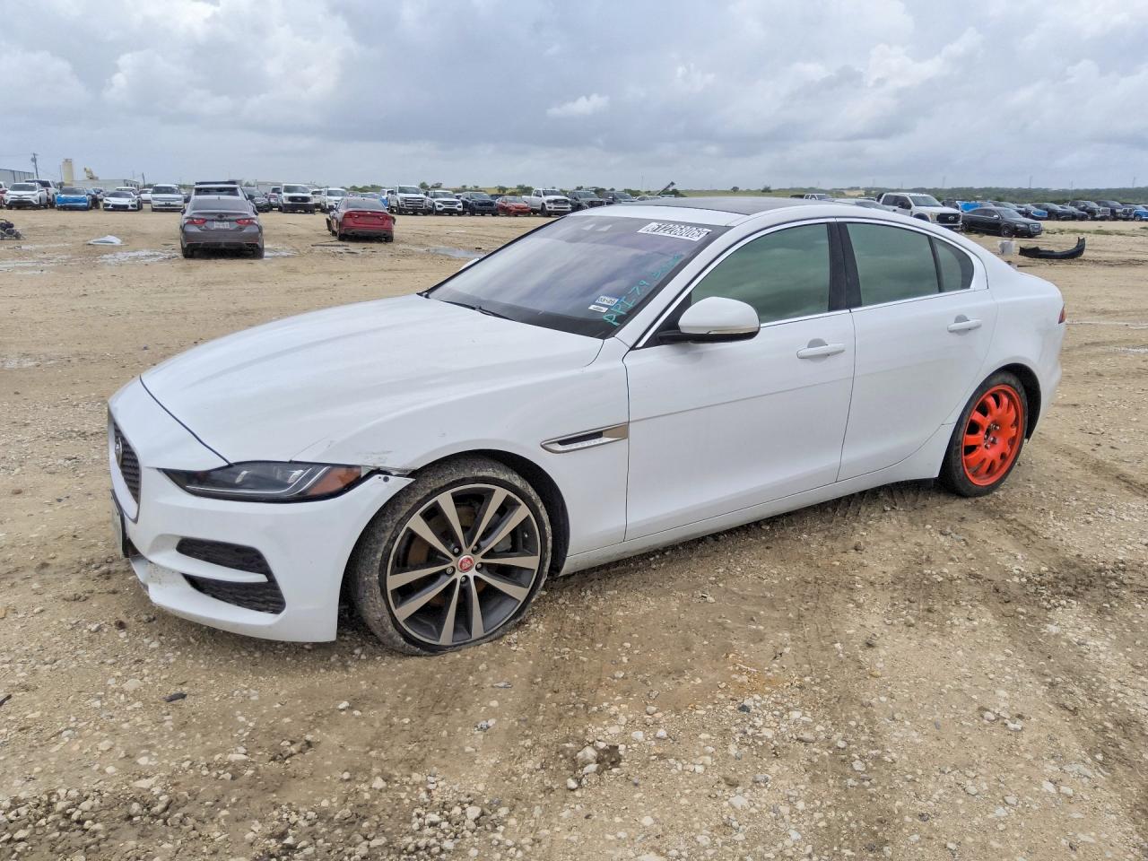 SAJAE4FX5LCP63606 · 2020 JAGUAR XE