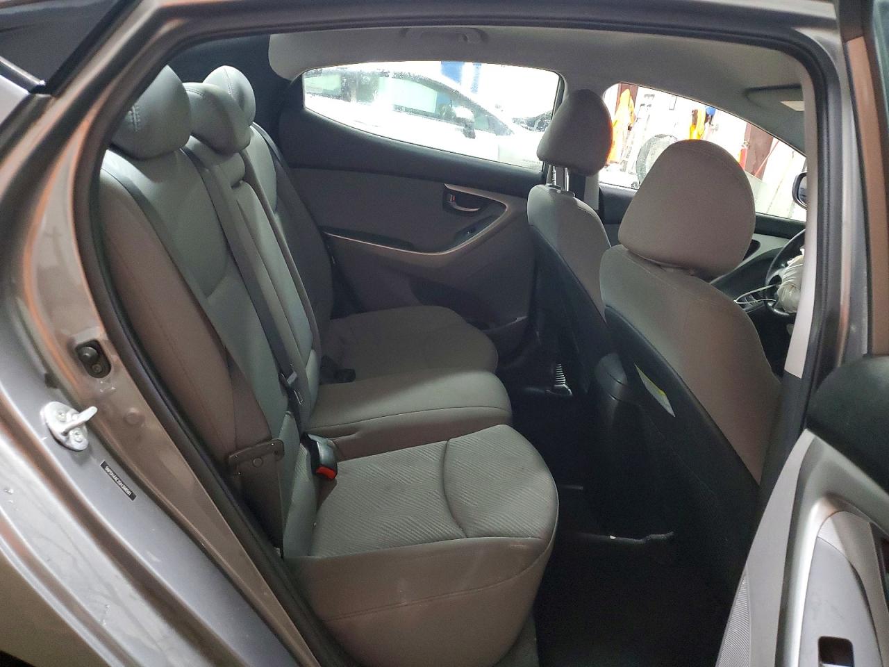 5NPDH4AE2DH398591 · 2013 HYUNDAI ELANTRA · 10/12