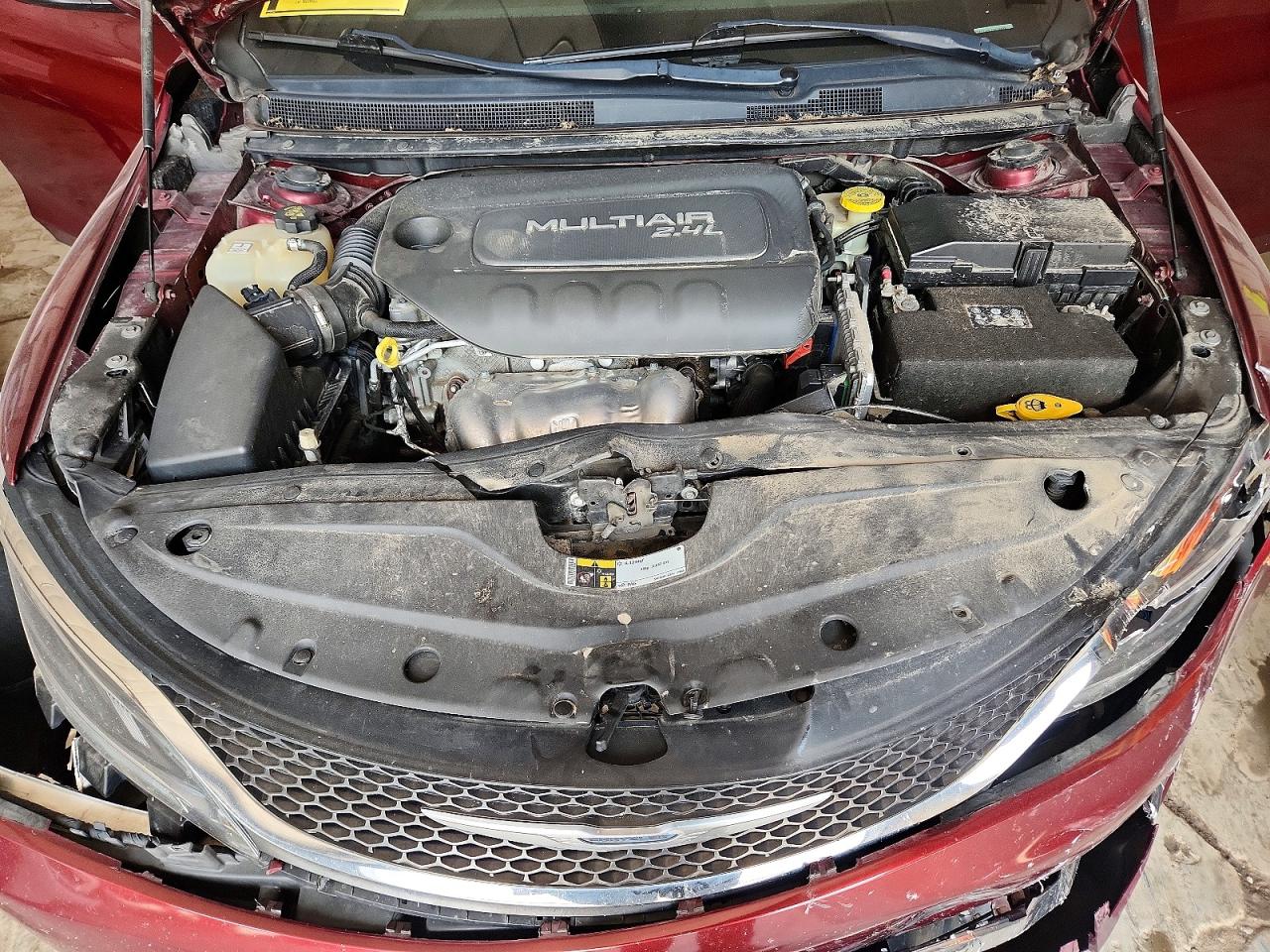 1C3CCCAB1FN634892 · 2015 CHRYSLER 200 · 11/12