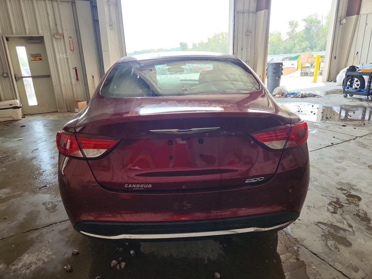 1C3CCCAB1FN634892 · 2015 CHRYSLER 200 · 6/12
