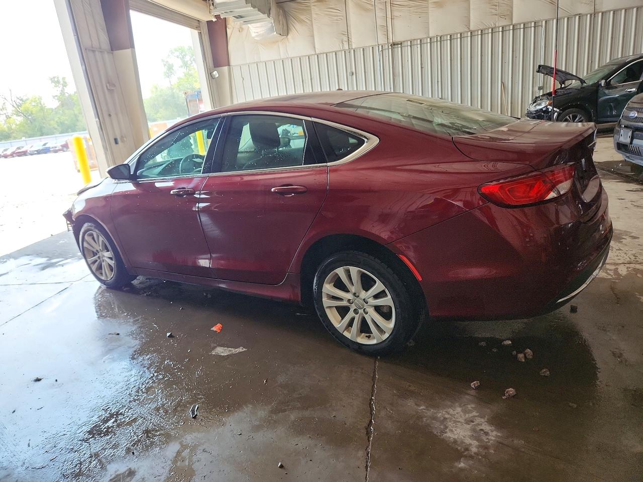 1C3CCCAB1FN634892 · 2015 CHRYSLER 200 · 2/12