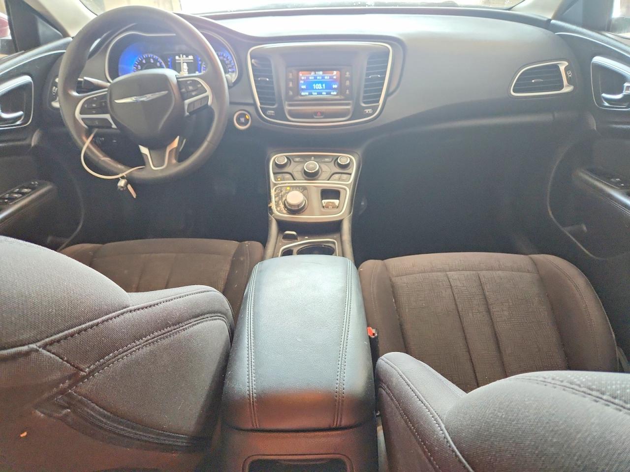 1C3CCCAB1FN634892 · 2015 CHRYSLER 200 · 8/12