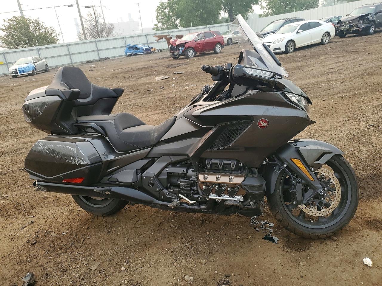 JH2SC790XRK600111 · 2024 HONDA GL1800