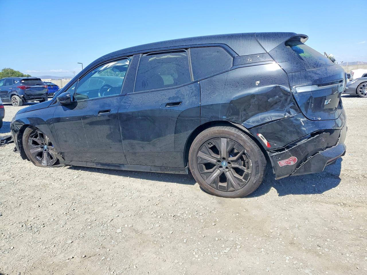 WB523CF00RCR16600 · 2024 BMW IX · 2/14