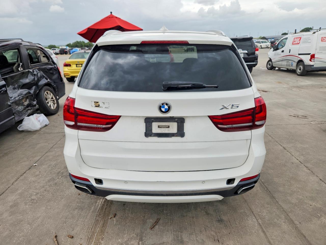 5UXKR2C53J0X10334 · 2018 BMW X5 · 6/12