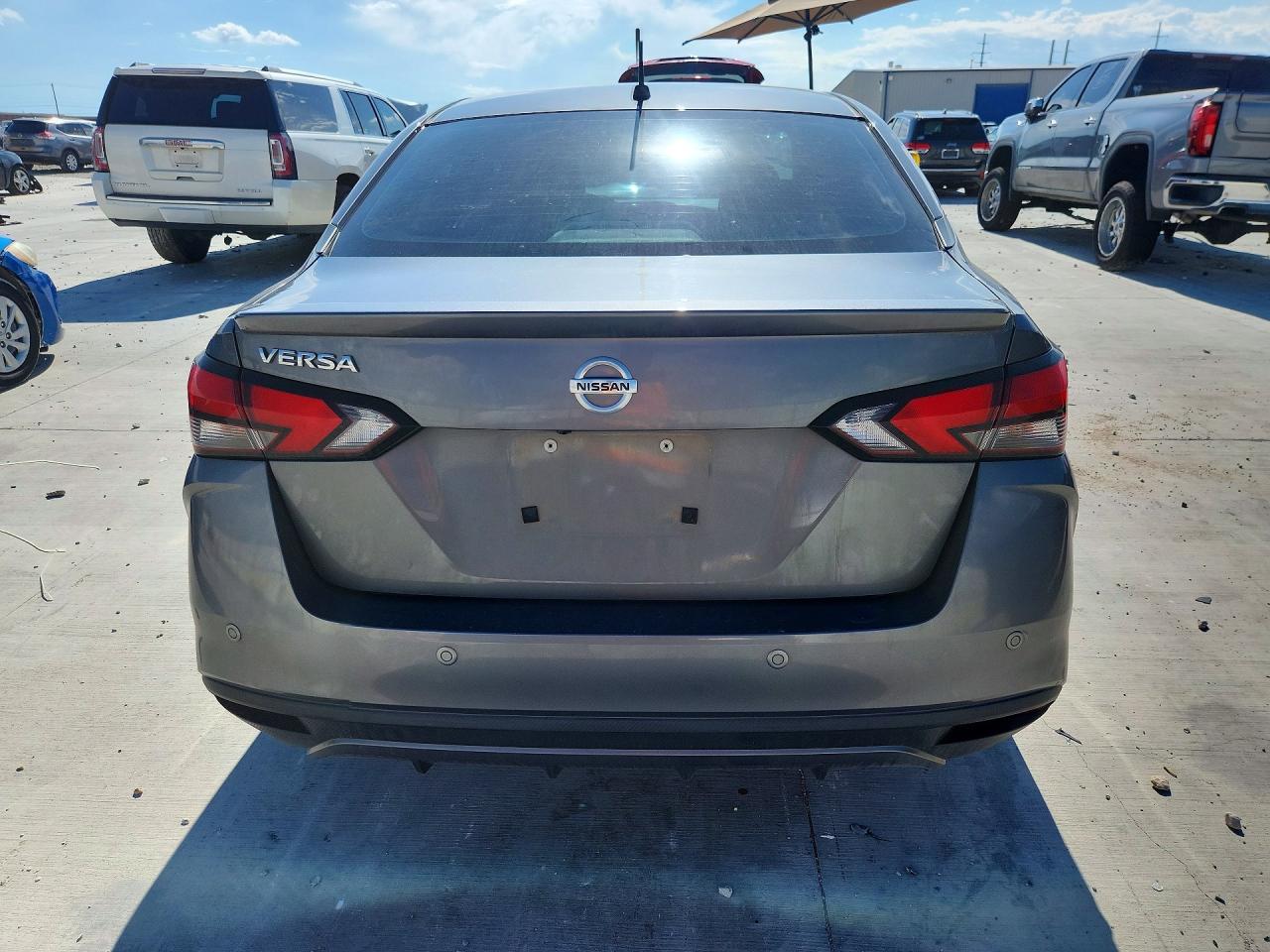 3N1CN8DV4ML815705 · 2021 NISSAN VERSA · 6/12