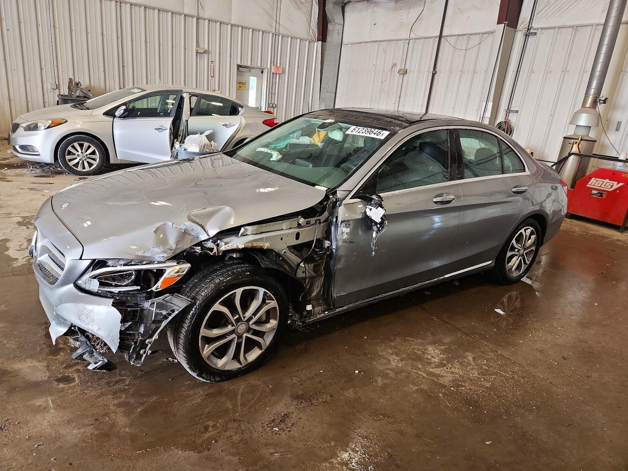 2015 MERCEDES-BENZ C