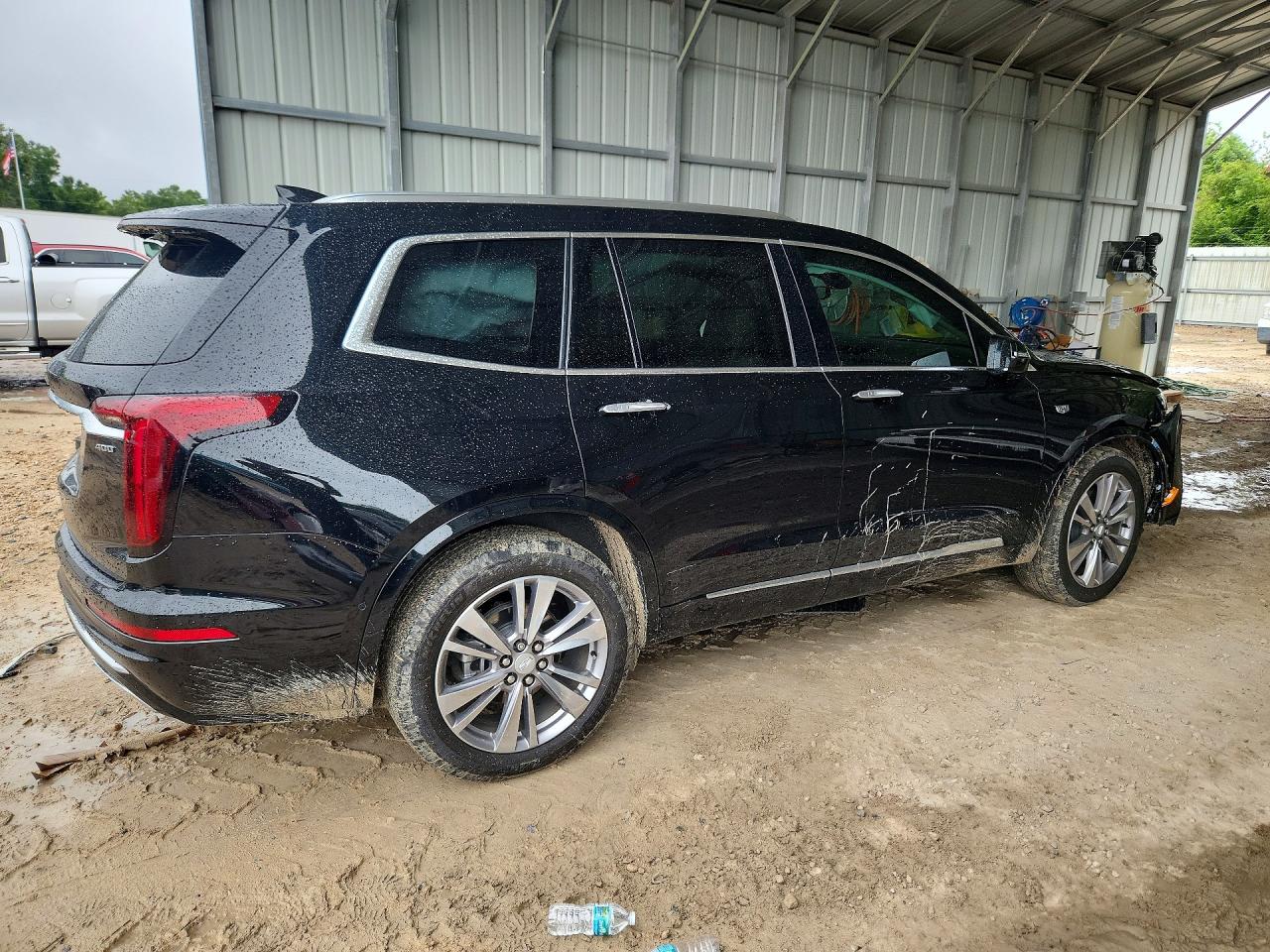 1GYKPCRS3RZ715643 · 2024 CADILLAC XT6 · 3/13