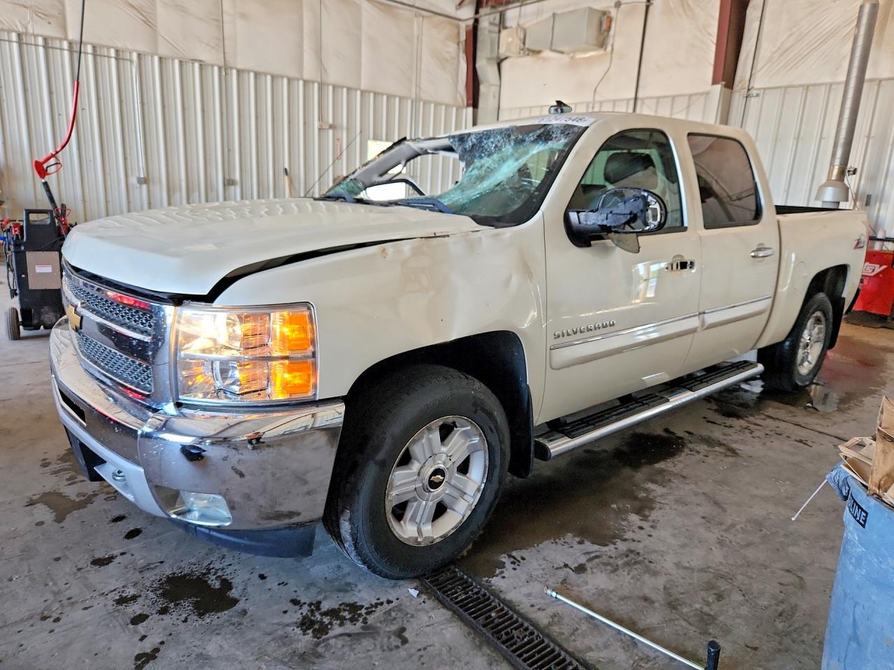3GCPKSE71DG228293 · 2013 CHEVROLET SILVERADO