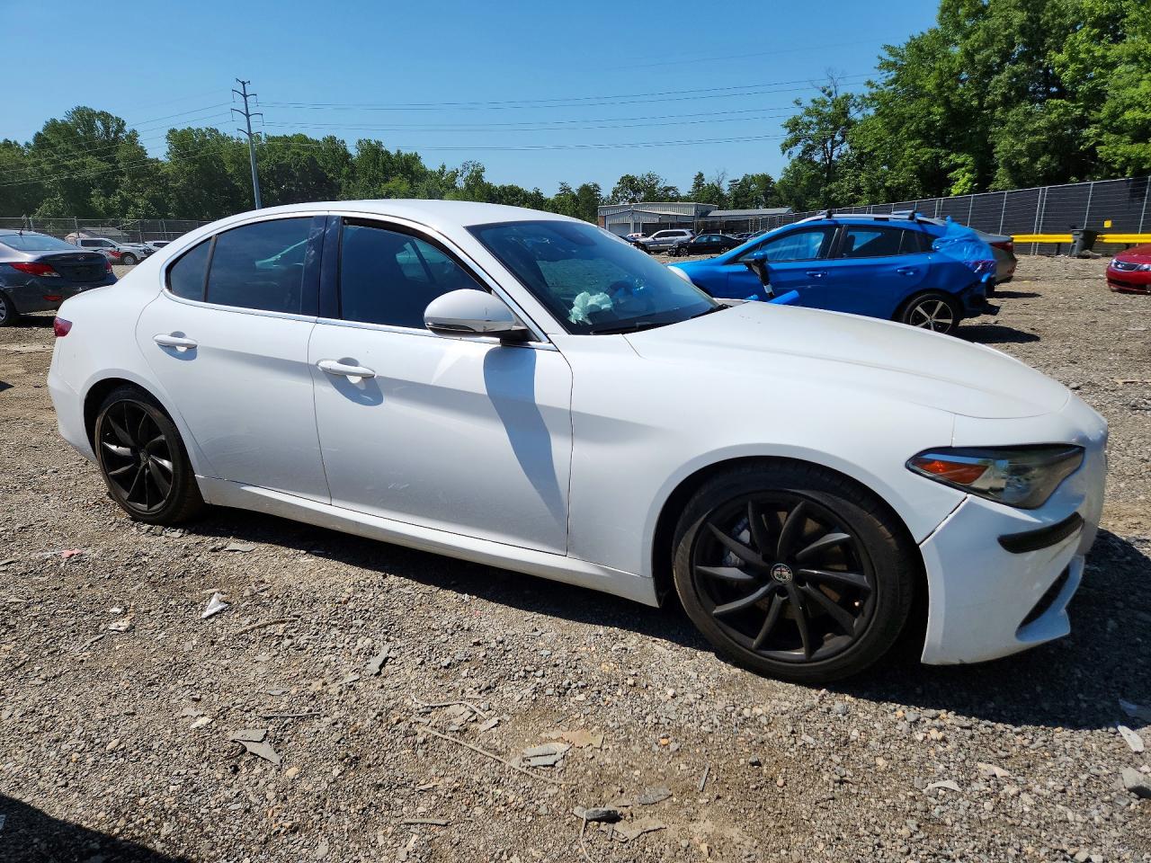 ZARFAEBN3H7555904 · 2017 ALFA ROMEO GIULIA · 4/12