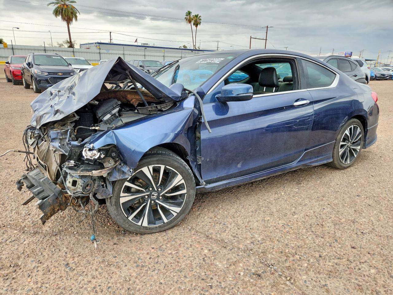 1HGCT2B8XGA003769 · 2016 HONDA ACCORD