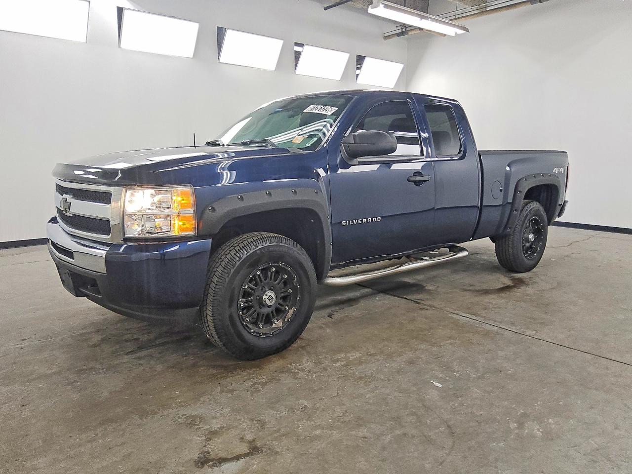 2011 CHEVROLET SILVERADO