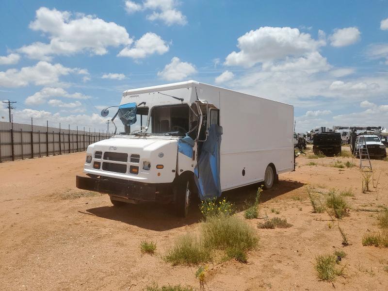 4UZAARDU5DCFB5030 · 2013 FREIGHTLINER CHASSIS · 2/10