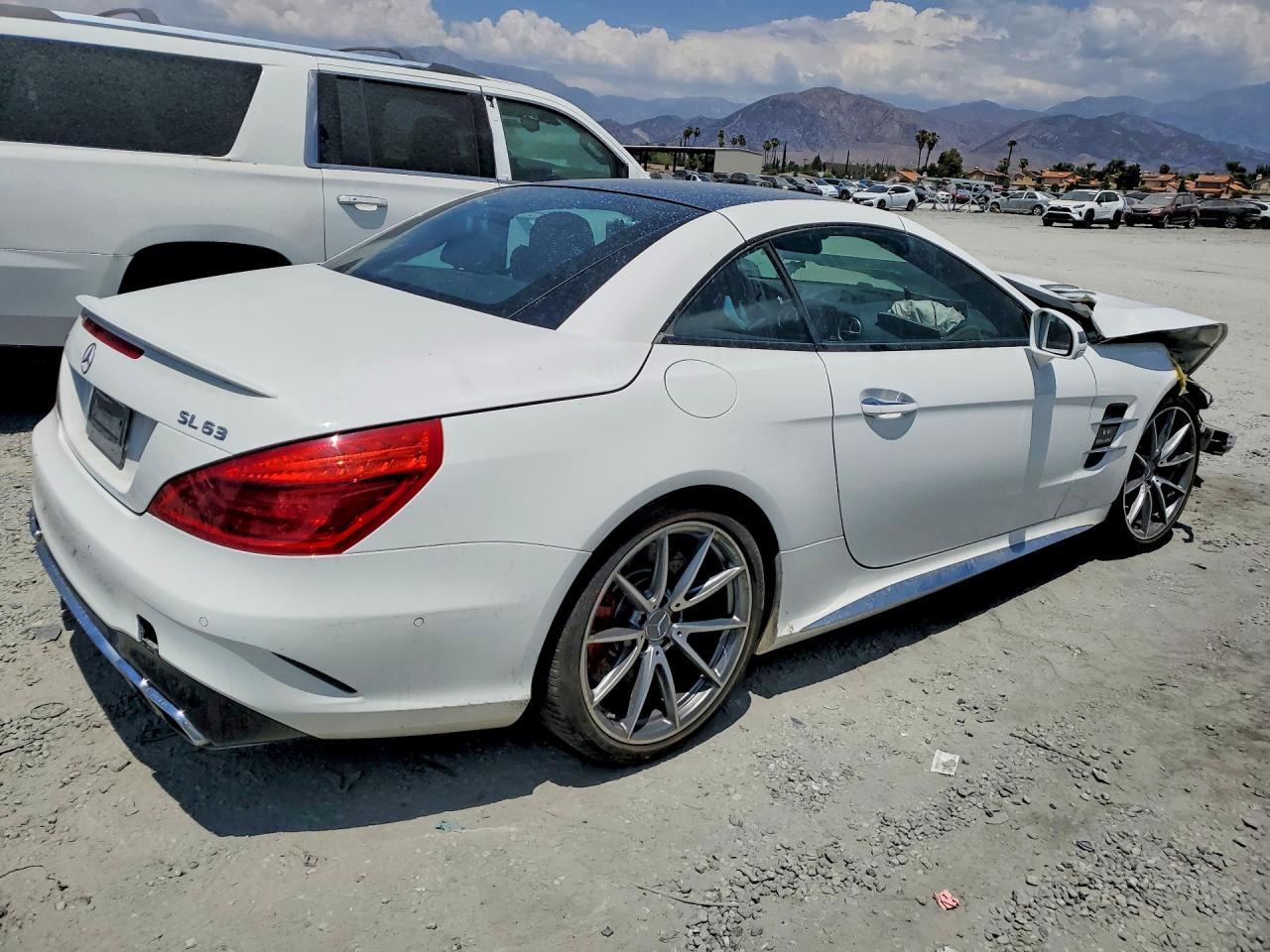 WDDJK7EA2KF055886 · 2019 MERCEDES-BENZ SL · 3/13