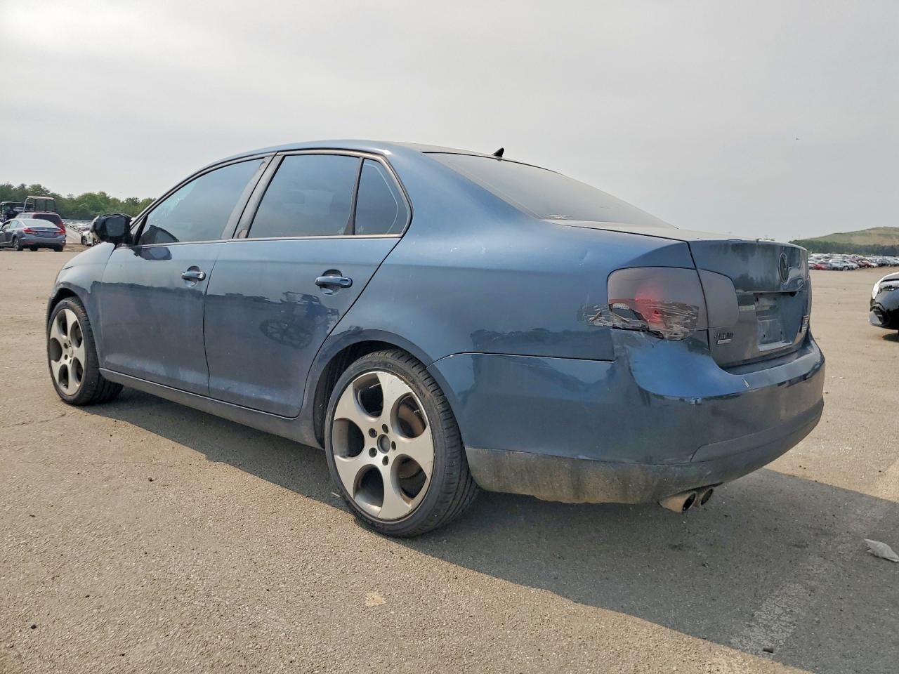 3VWJZ71K09M007895 · 2009 VOLKSWAGEN JETTA · 2/12