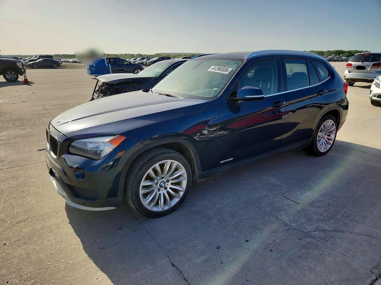 WBAVM1C52FVZ93761 · 2015 BMW X1