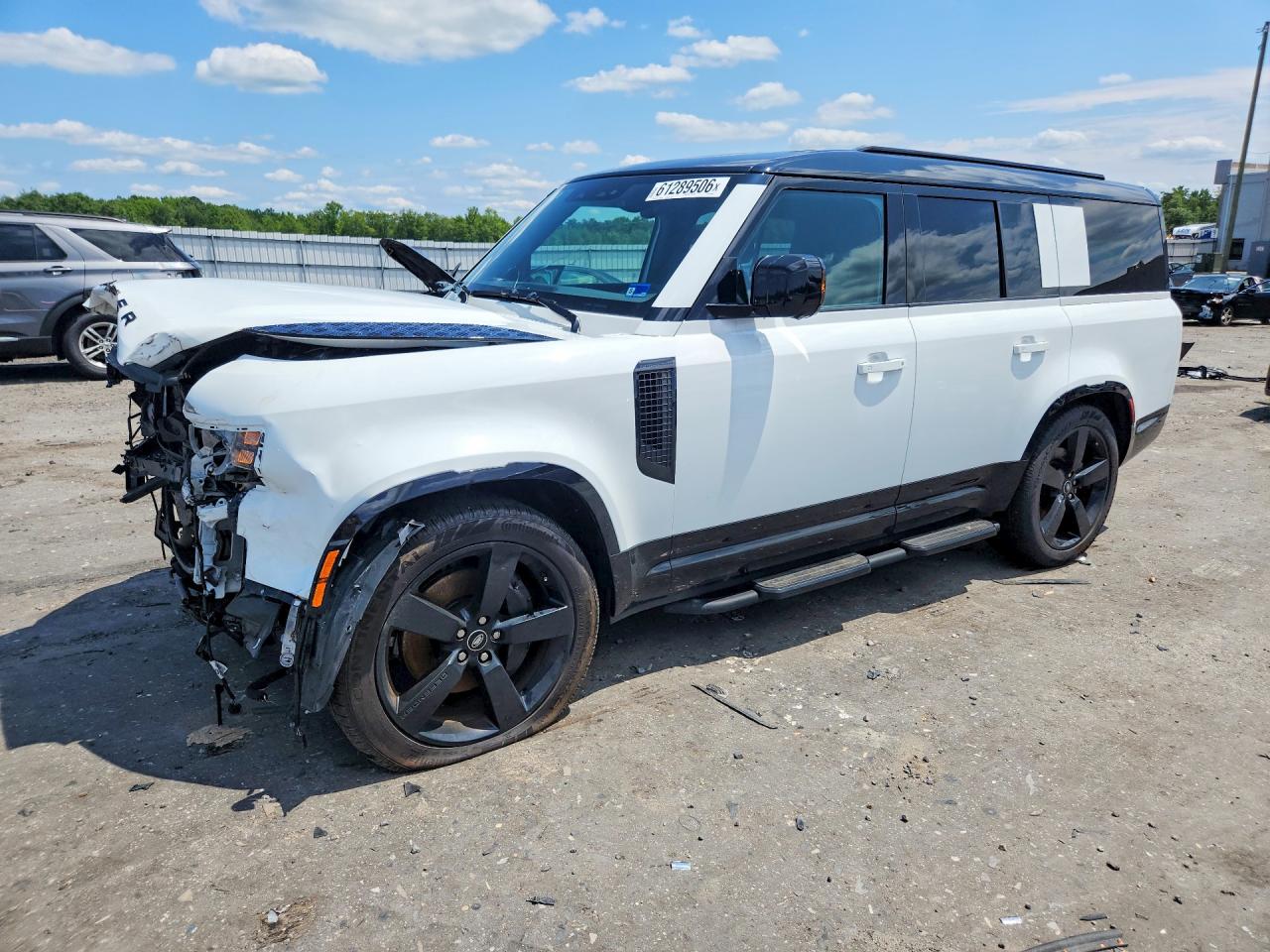SALE2FEU5S2418438 · 2025 LAND ROVER DEFENDER