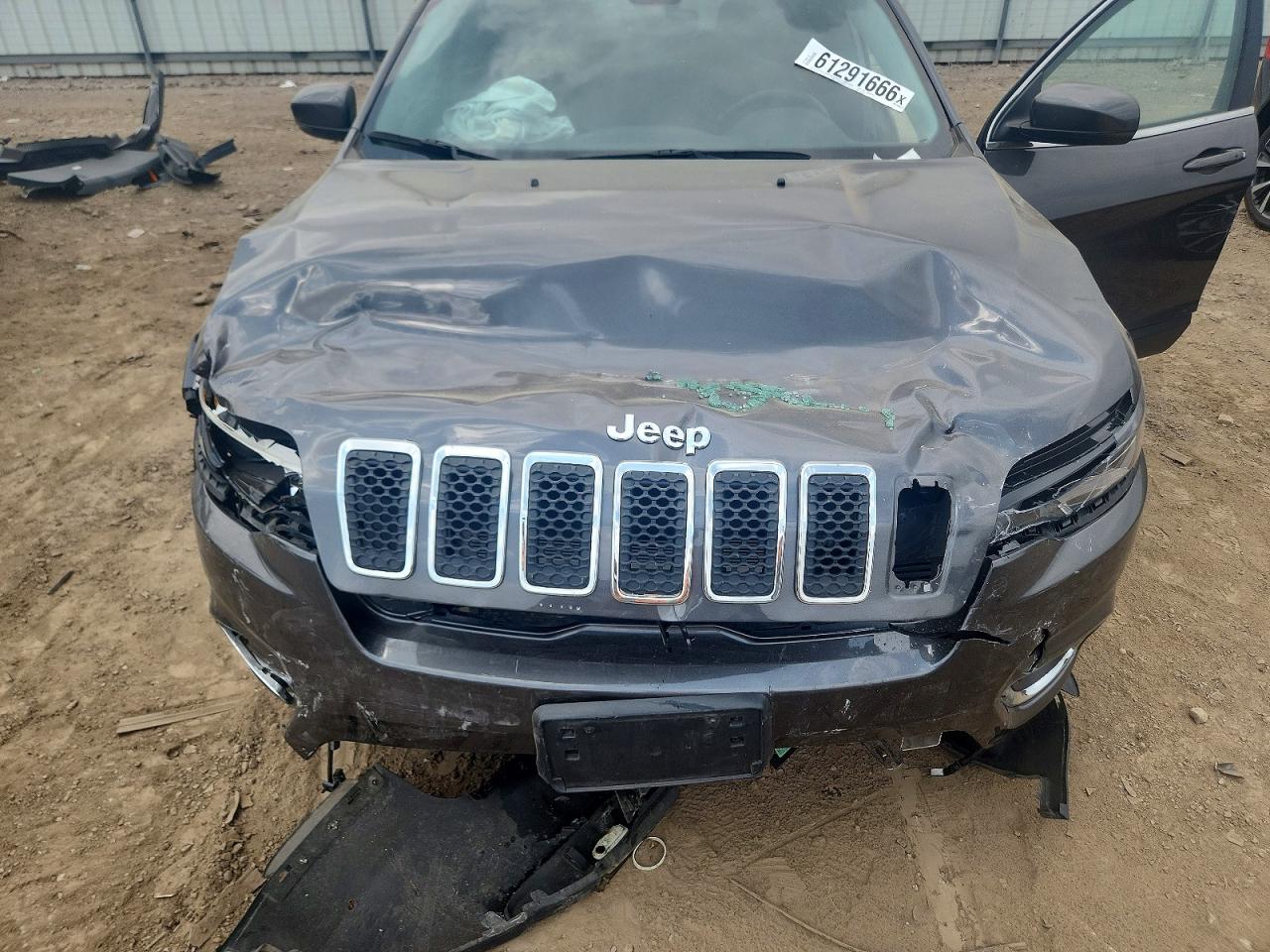 1C4PJMDX3LD563003 · 2020 JEEP CHEROKEE · 11/12