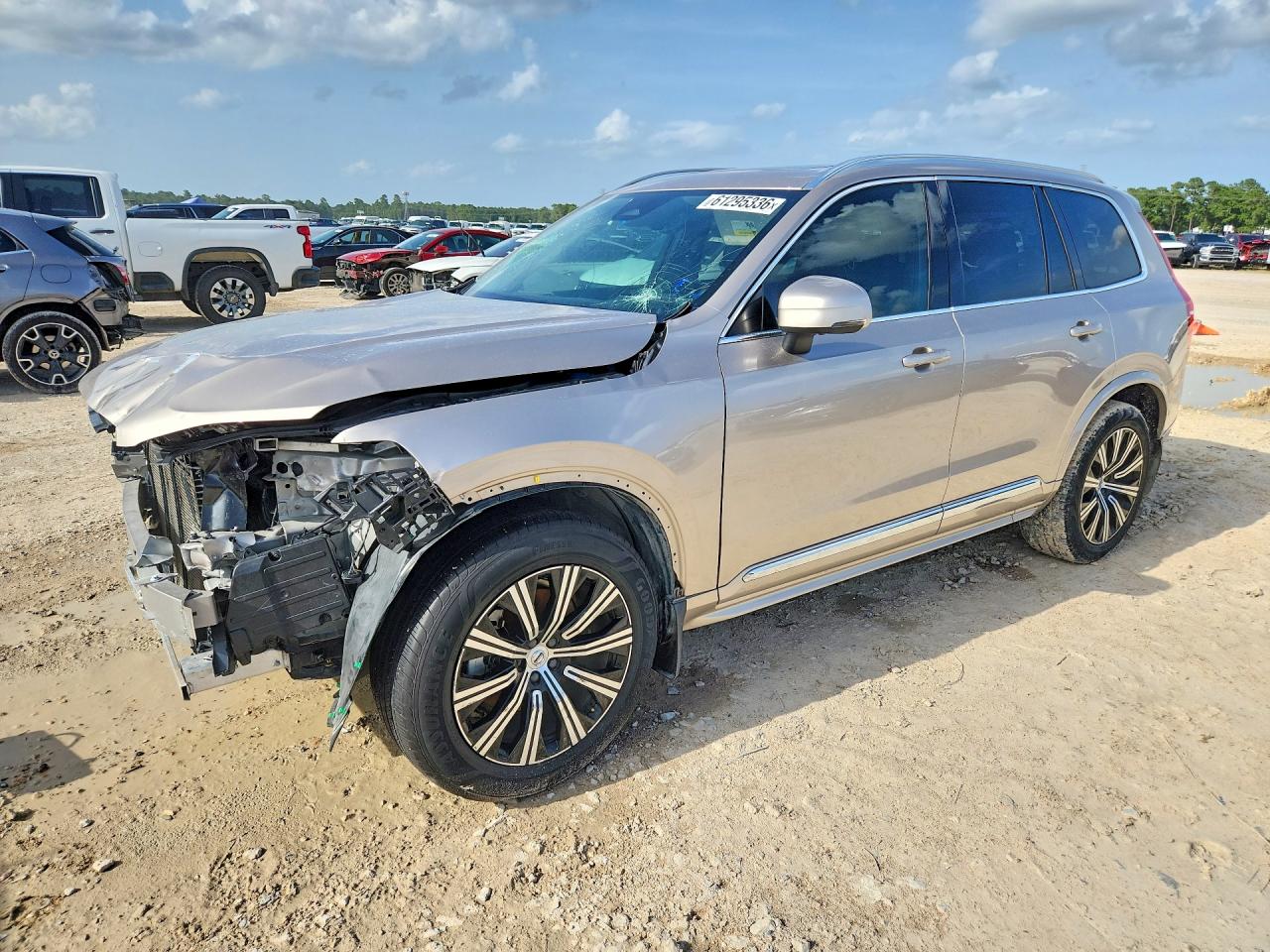 YV4L12PE5R1157454 · 2024 VOLVO XC90