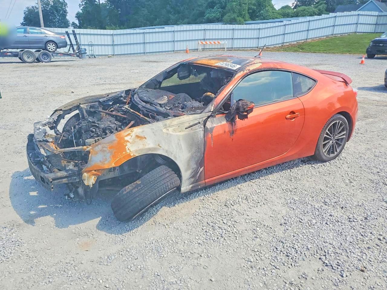 JF1ZNAA10E8708690 · 2014 SCION FR-S
