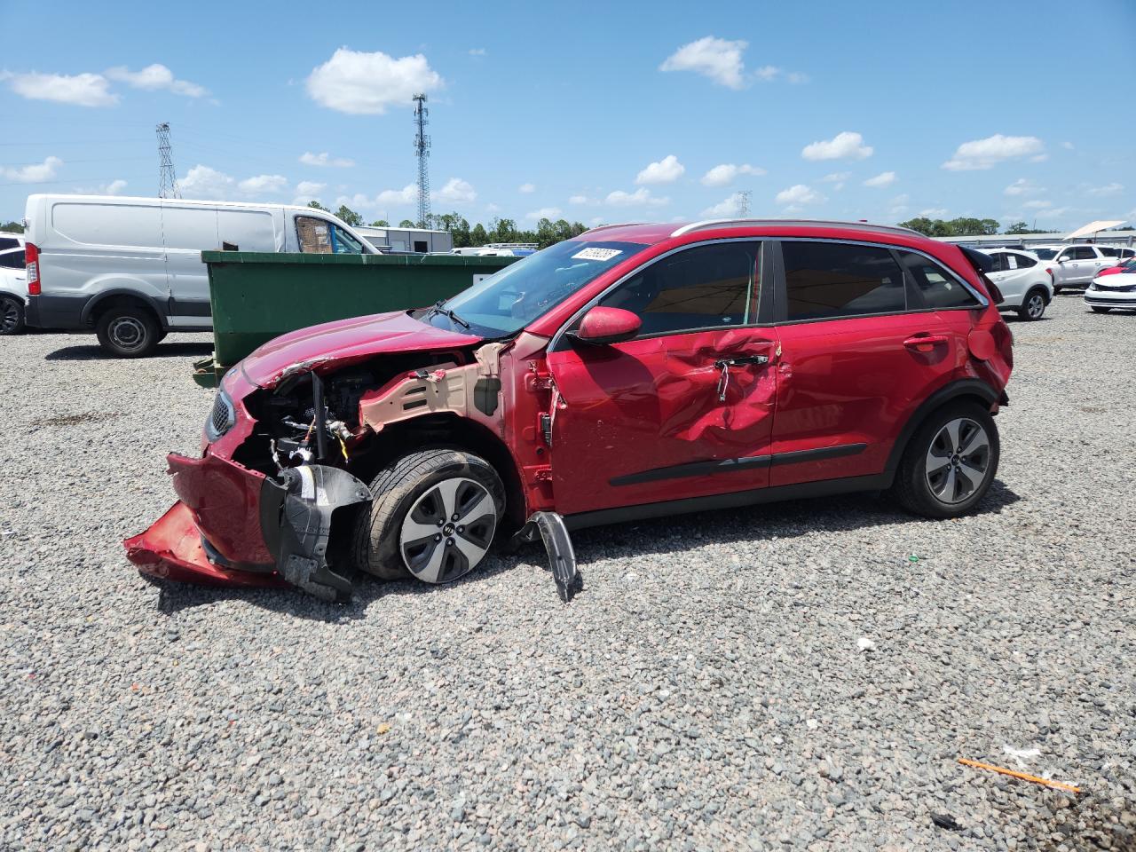 KNDCB3LC9J5110063 · 2018 KIA NIRO