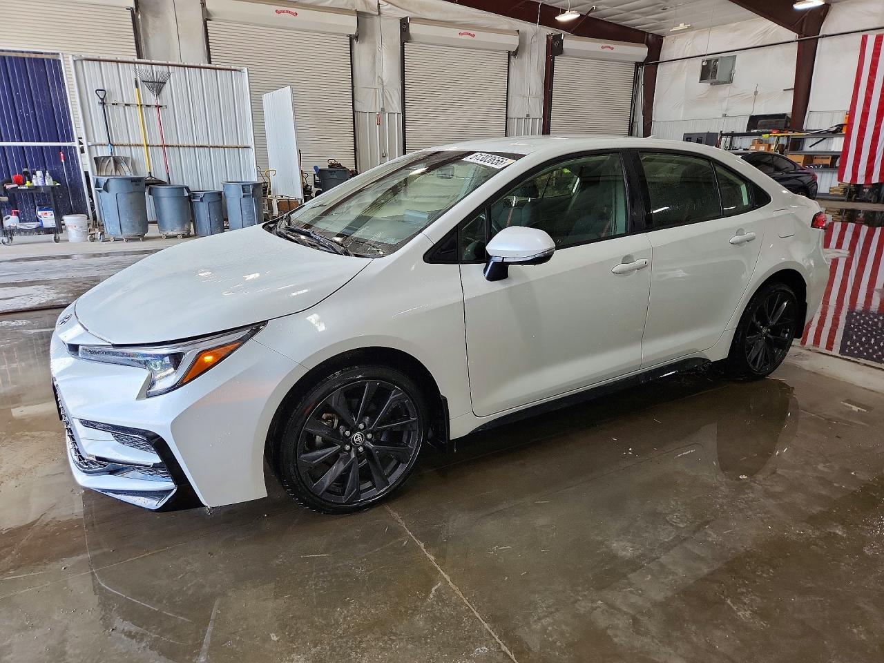 JTDBCMFE8RJ019123 · 2024 TOYOTA COROLLA HYBRID