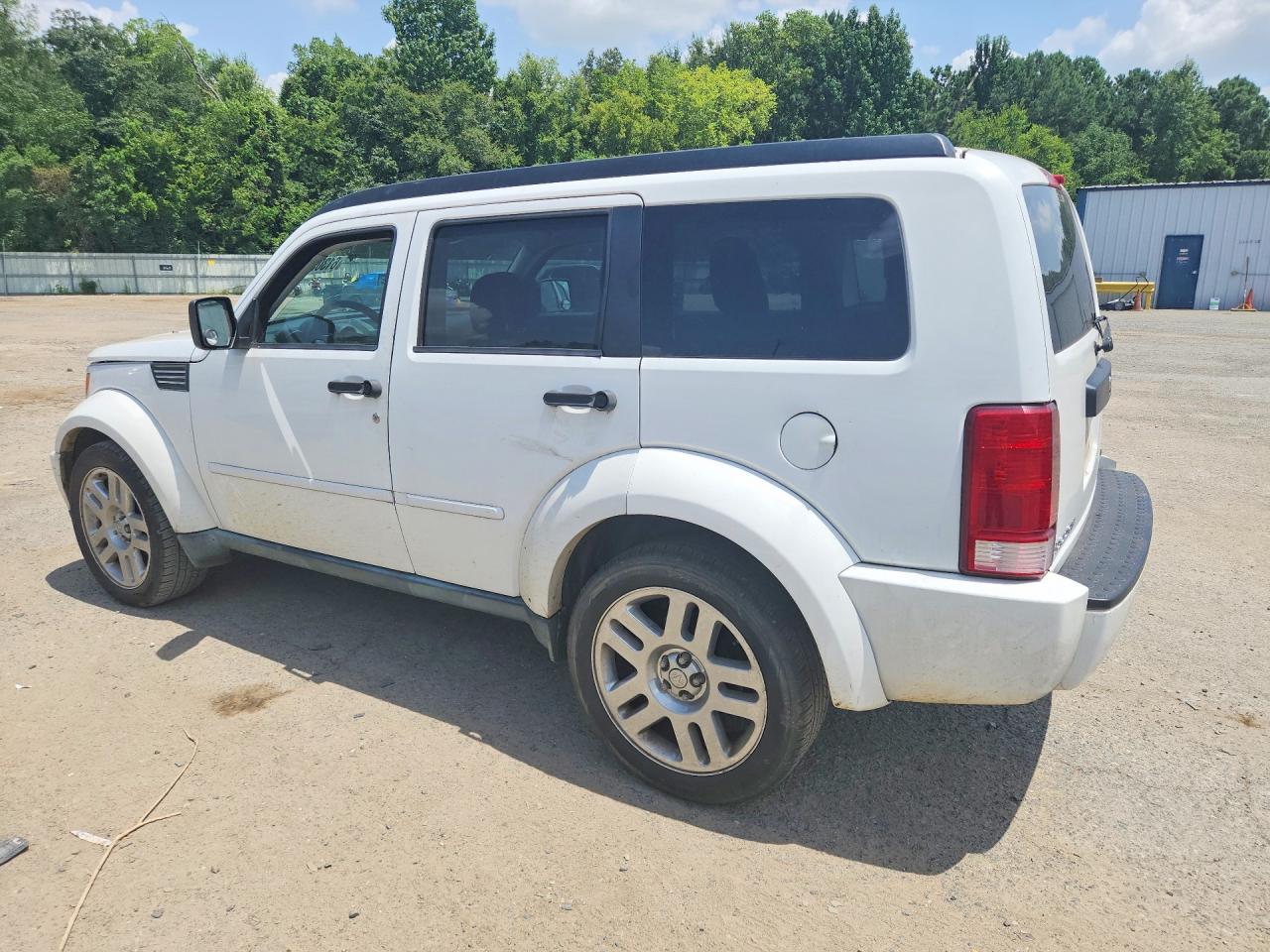 1D4PT4GK4BW600978 · 2011 DODGE NITRO · 2/13