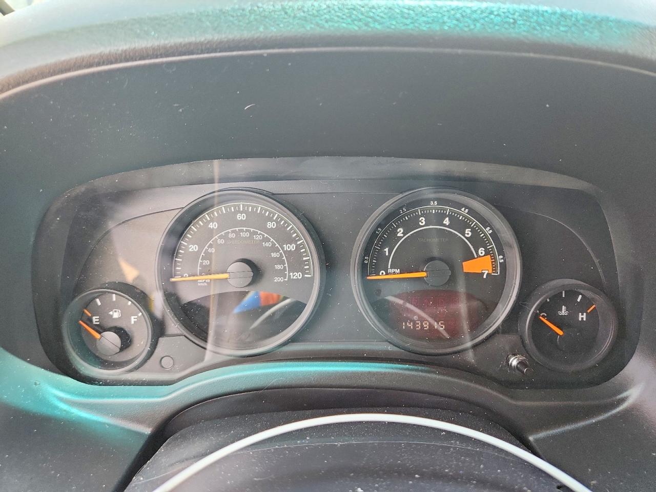 1C4NJCBA7FD250945 · 2015 JEEP COMPASS · 9/12
