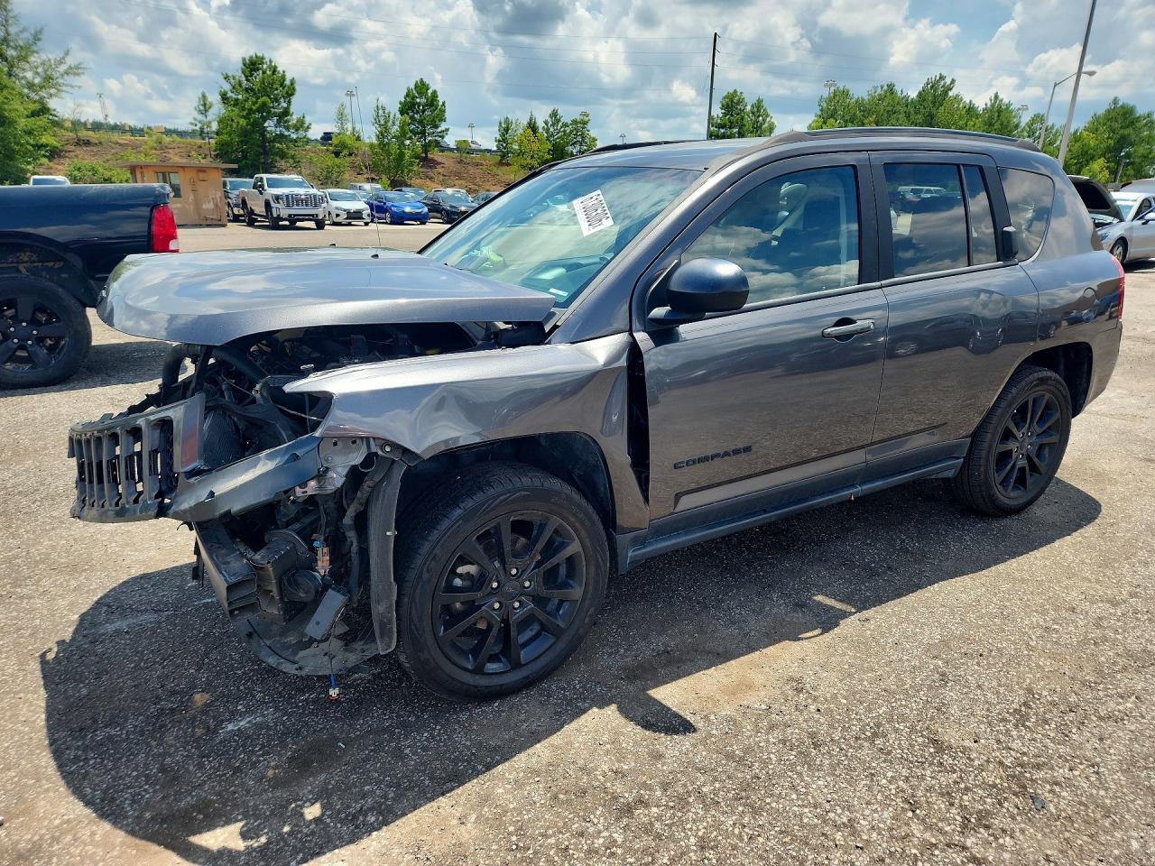 1C4NJCBA7FD250945 · 2015 JEEP COMPASS