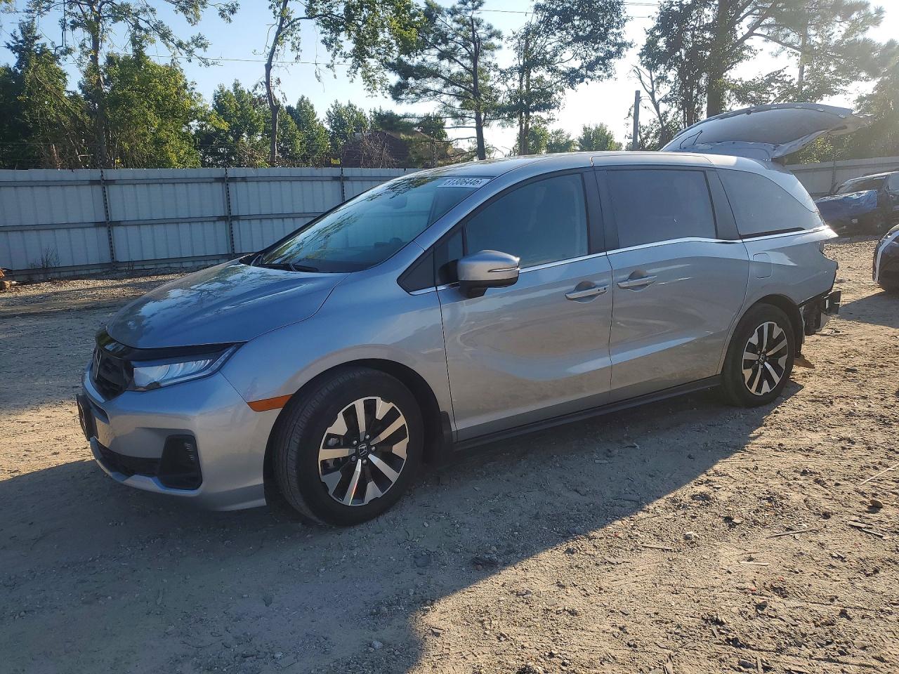 5FNRL6H64SB023215 · 2025 HONDA ODYSSEY