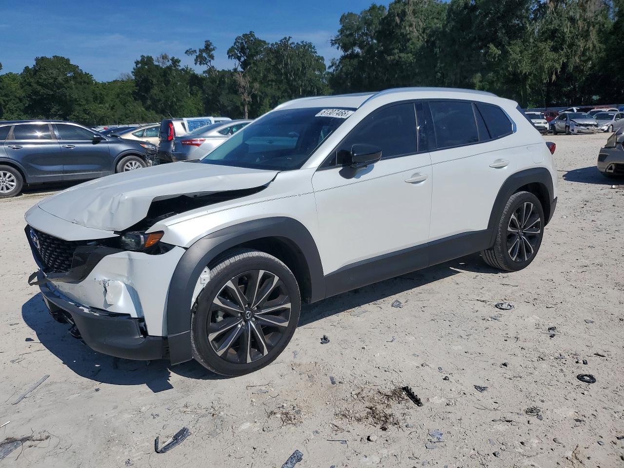 7MMVABEM3SN393962 · 2025 MAZDA CX-50