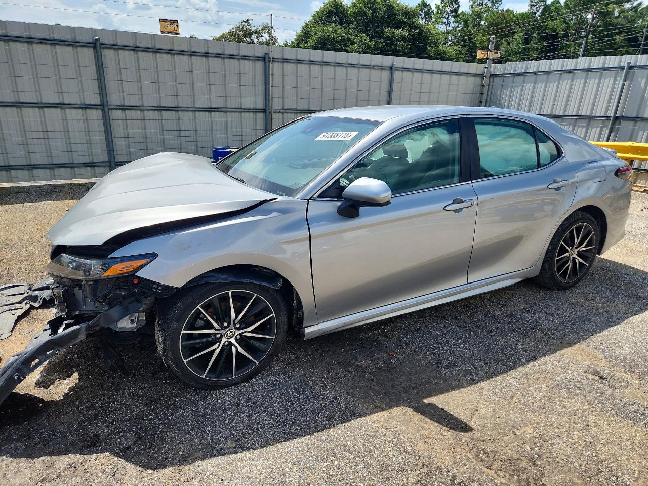 4T1G11AK0MU519223 · 2021 TOYOTA CAMRY