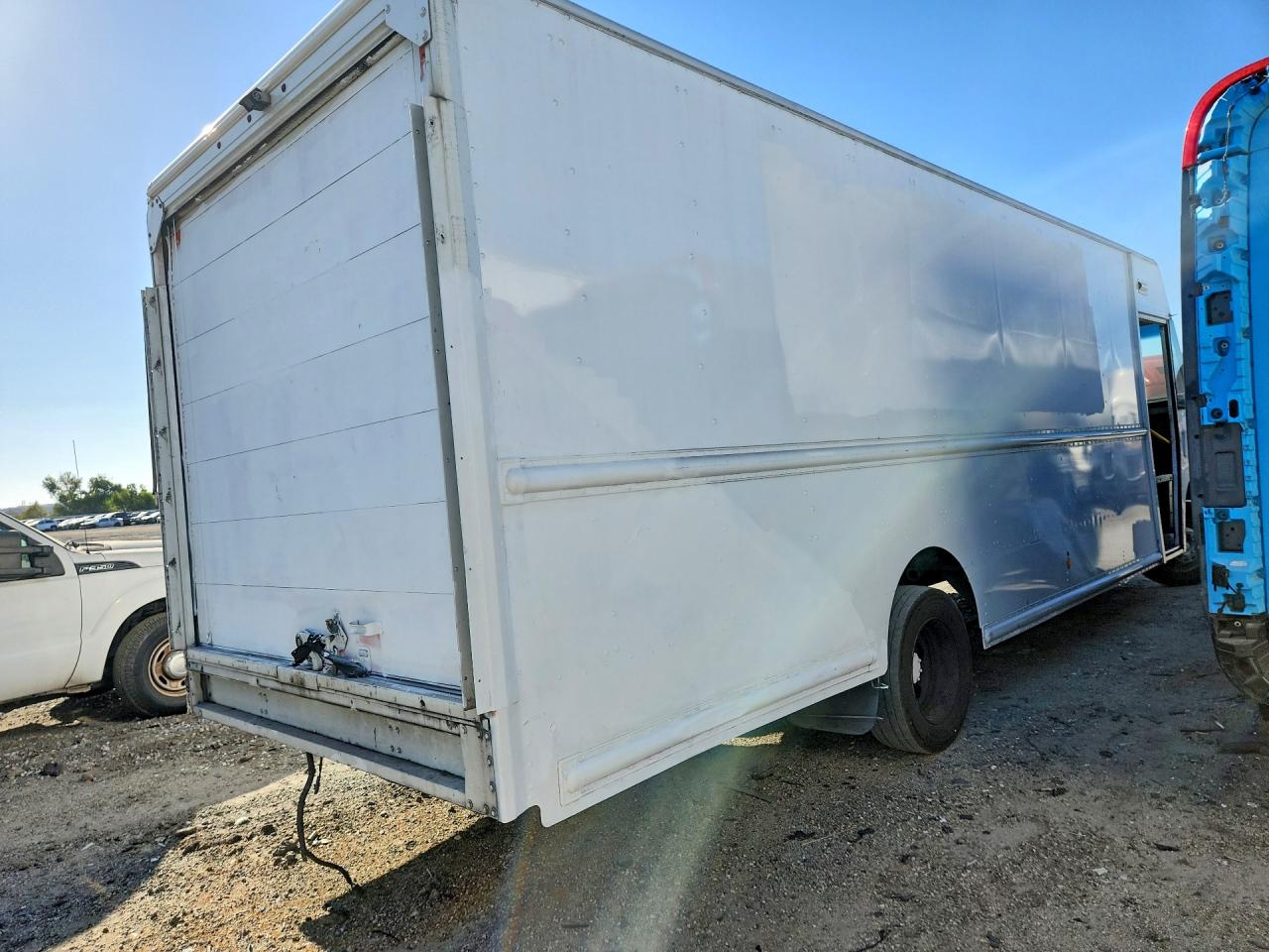1F66F5KY6G0A13616 · 2016 FORD F59 · 3/13