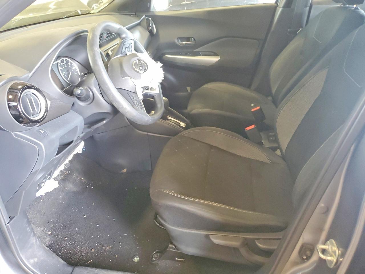 3N1CP5CU3KL498353 · 2019 NISSAN KICKS · 7/12